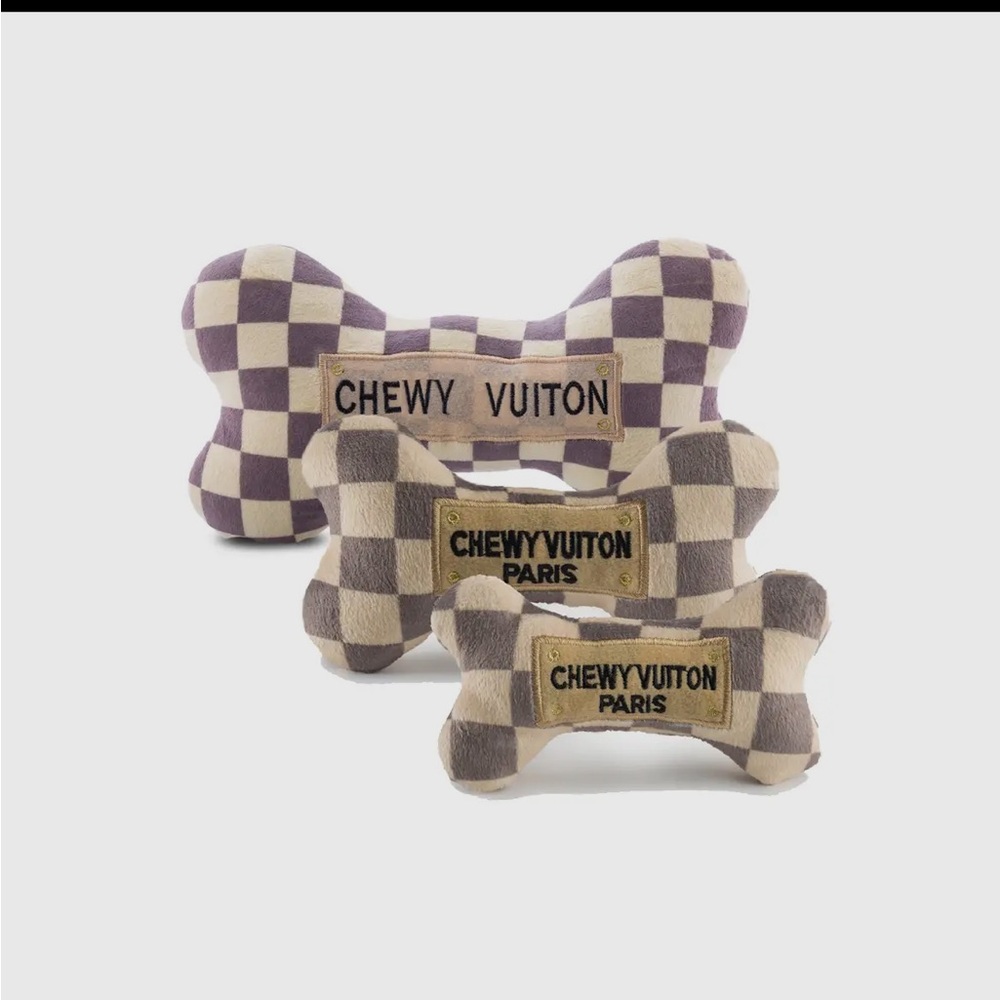 Tan/cream chck dog bone